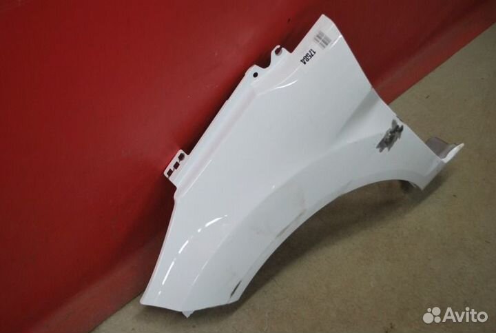 Крыло переднее левое Ford Fiesta