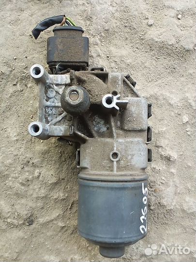 Мотор дворников Ауди А4 Б6 и Хендай Солярис