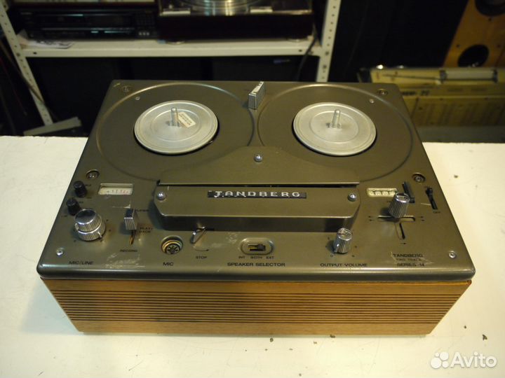 Катушечный магнитофон Tandberg model 14-25