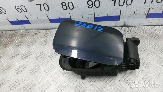 Лючок бака mercedes benz S-class W221 (7AD12IC01)