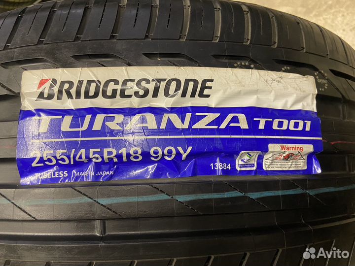 Bridgestone Turanza T001 255/45 R18