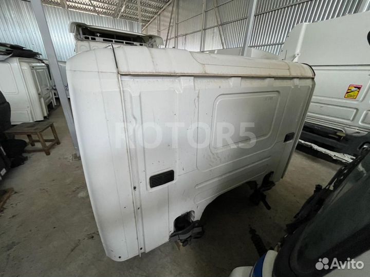 Кабина Scania P 5 2011