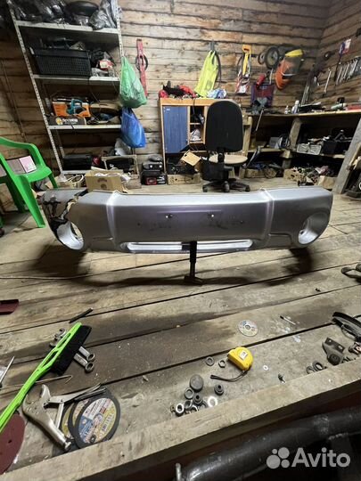 Передний бампер на subaru forester sg