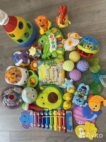 Развивающие игрушки пакетом