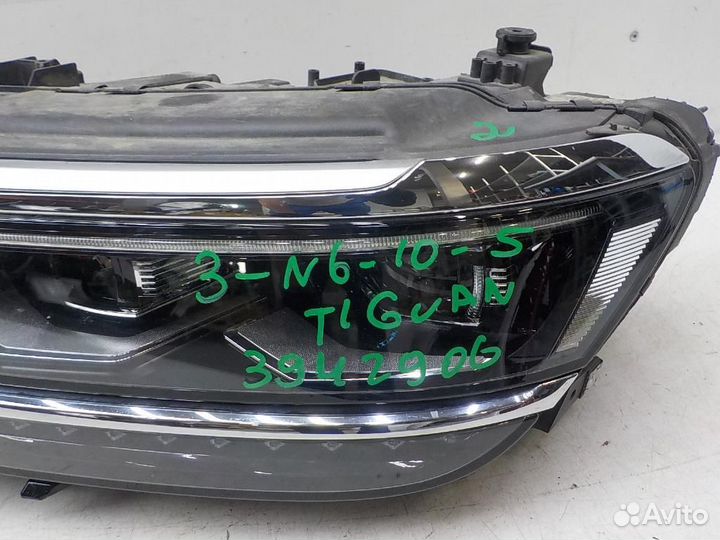 Фара левая Volkswagen Tiguan