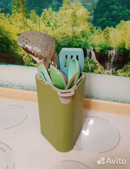 Подставка для кухонных принадлежностей Fissman