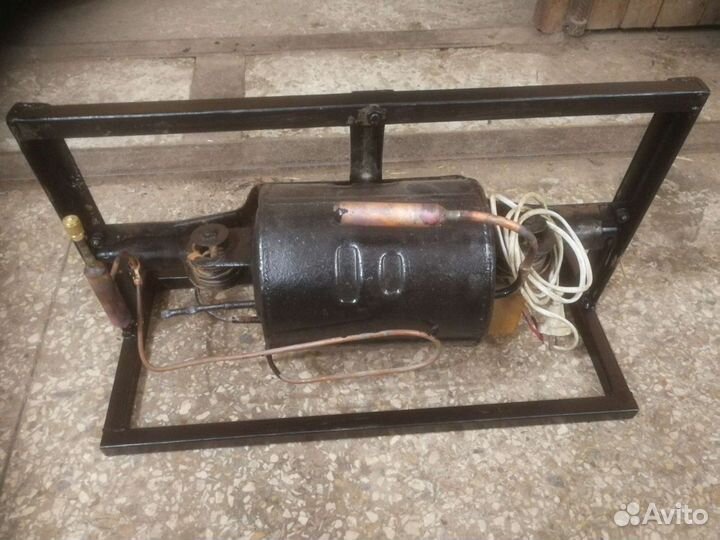 Компрессор для опресовки холодильников