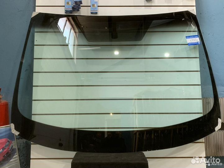 Лобовое стекло Хонда Аккорд
