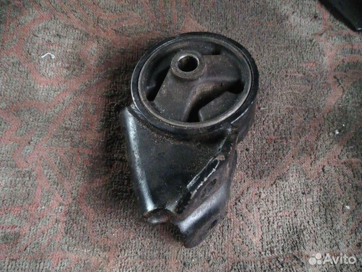 Подушка двигателя Митсубиси Паджеро Мини 2