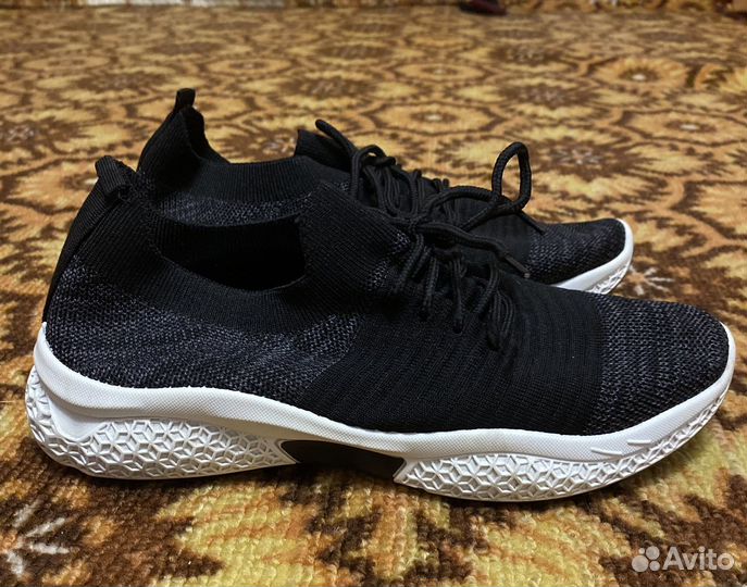 Кроссовки мужские