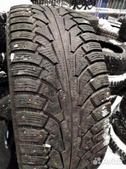 Nokian Hakkapeliitta 5 285/65 R17