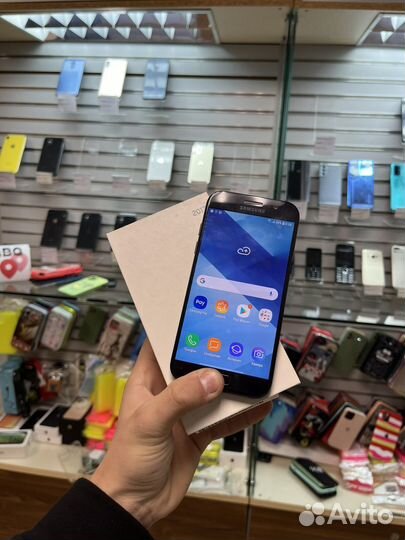 Samsung Galaxy A5 (2017) SM-A520F/DS, 3/32 ГБ