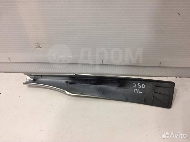 Крышка рейлинга передняя левая на Infiniti Ex25, E