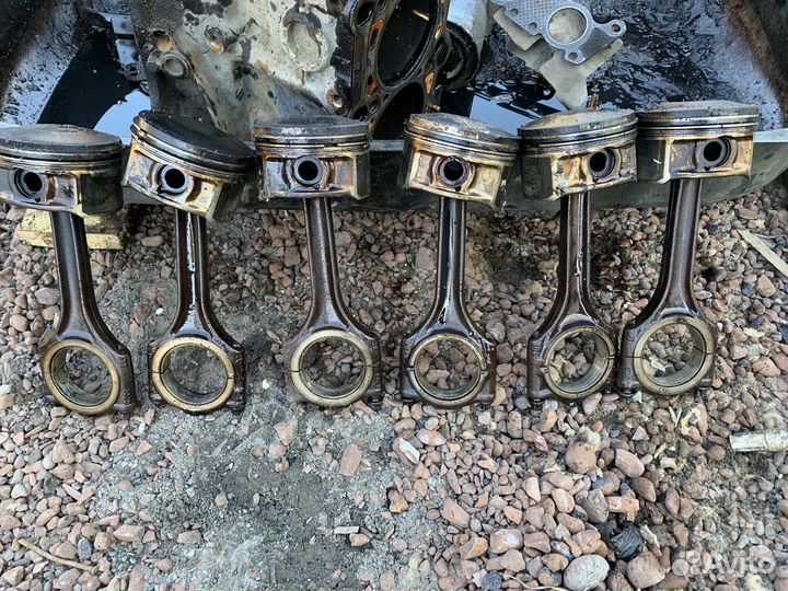 Поршень с шатуном (6шт) Ауди А6 С5 2.4