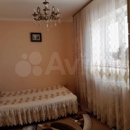 3-к. квартира, 70 м², 8/16 эт.