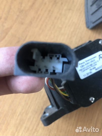 Модуль педальный кдба.453621.006ту