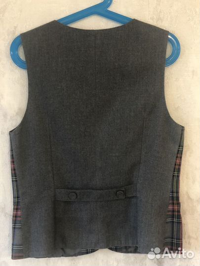 Школьная форма: жилет для девочки