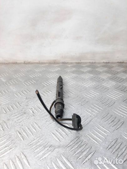 Форсунка Audi A6 универсал 2.5 BDG 2004