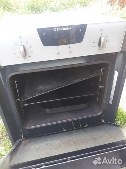 Духовой шкаф