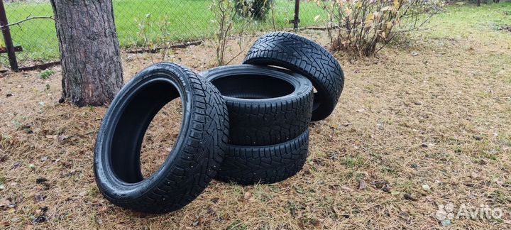 Pirelli Ice Zero 245/45 R19 102H