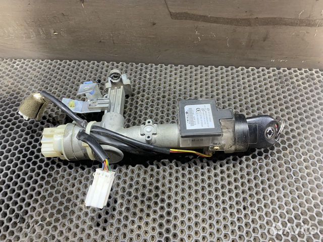 Замок зажигания Кайрон SsangYong Kyron