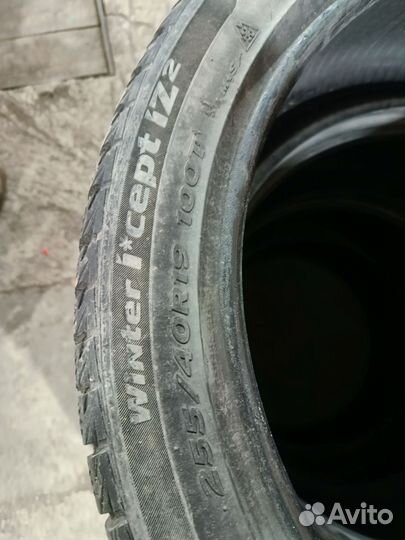 Hankook Winter I'Cept IZ2 255/40 R19