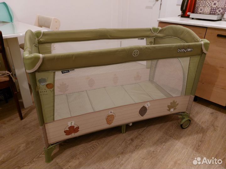 Манеж-кровать Babyton