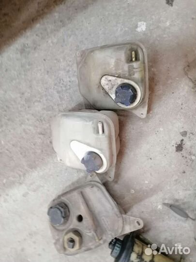 Расширительный бачок ауди 100 омывателя