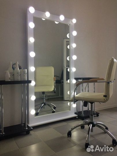 Гримерное зеркало