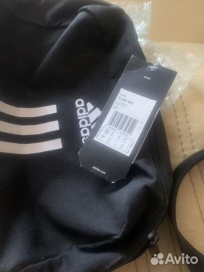 Сумка Adidas для авто и документов