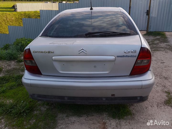 Фонарь задний Citroen C5 1