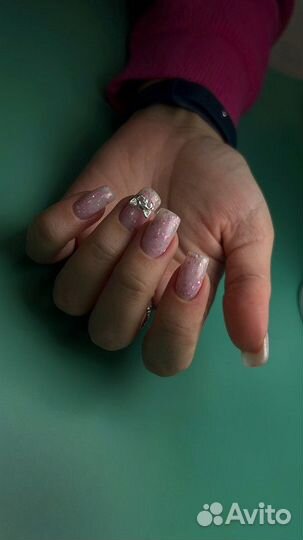 Педикюр и маникюр,наращивание ногтей с гарантией