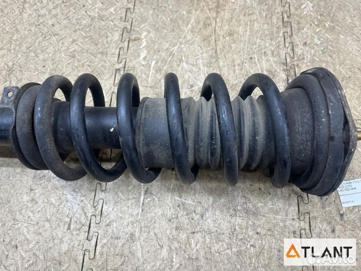 Стойка передняя левая toyota mark II