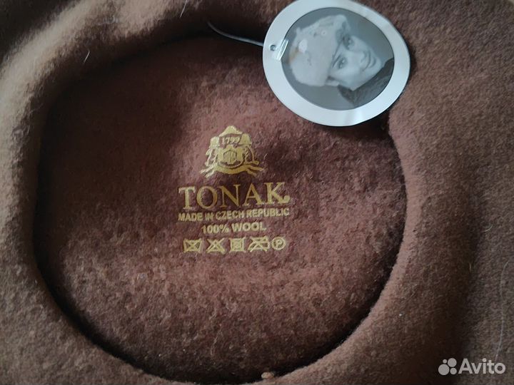 Берет женский шерсть Tonak. Новый