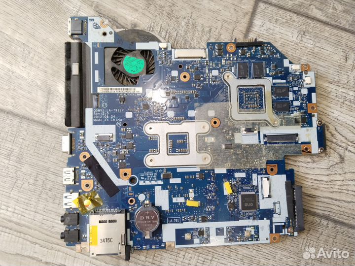 Acer V3-571G-53238G75Makk