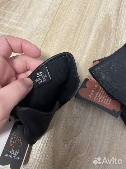 Кожаные перчатки