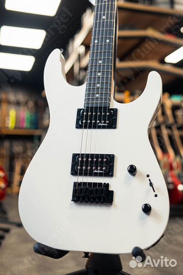 Jackson JS11 Dinky WHT
