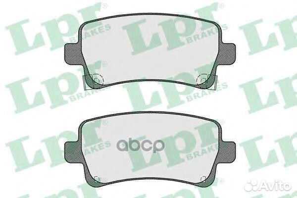 Комплект тормозных колодок 05P1584 05P1584 Lpr