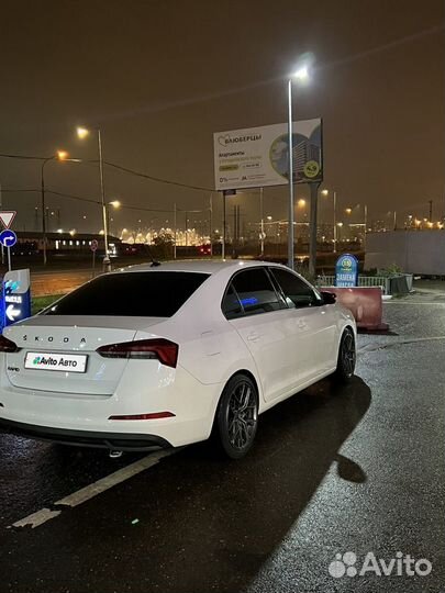 Skoda Rapid 1.6 AT, 2021, 75 000 км