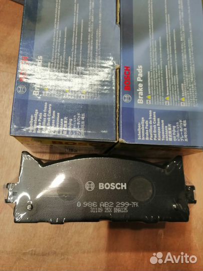 Колодки тормозные передние Toyota Camry #V40, #V50