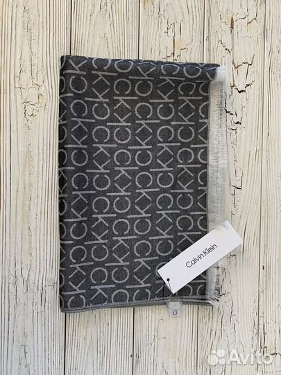 Новый Оригинальный Шарф Палантин Calvin Klein