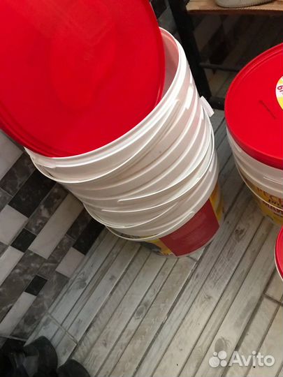 Ведра пластиковые 10л с крышками