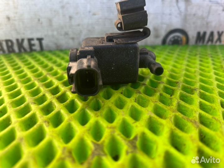 Клапан вентиляции топливного бака Ford Focus 1