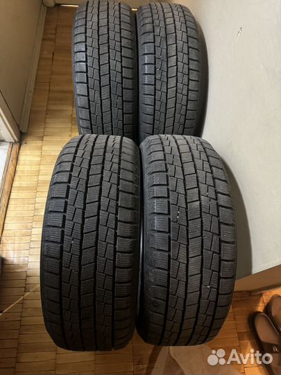 Goform Frozenero 215/55 R17
