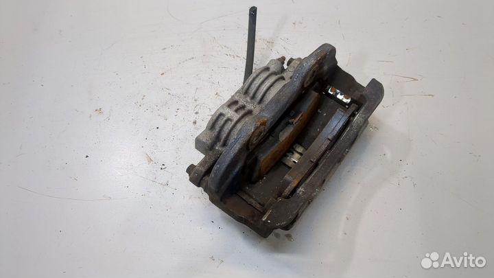 Суппорт правый задний Cadillac Escalade 2