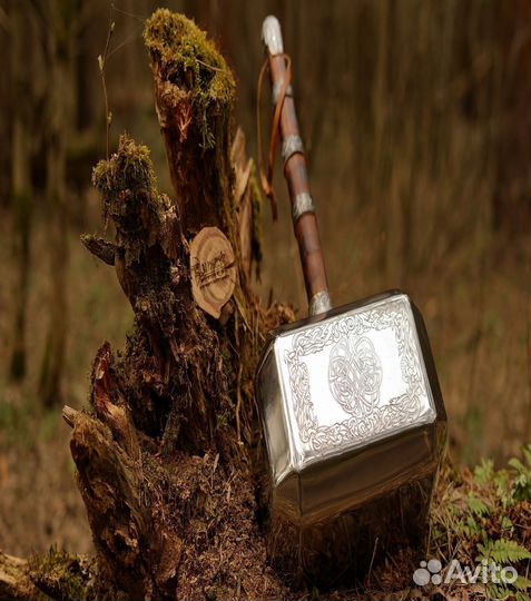 Тор мьелнир молот