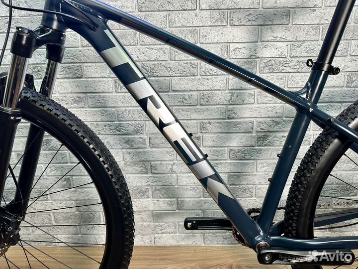 TreK Marlin 7 29/Рама M (2022) - Deore/Rock Shox