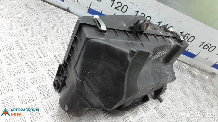 Корпус воздушного фильтра Volvo V40 рест. 2000
