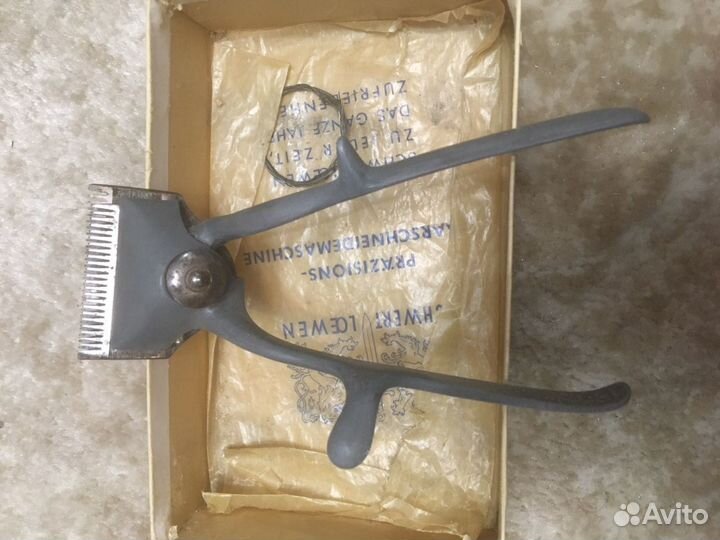 Ручная машинка для стрижки волос