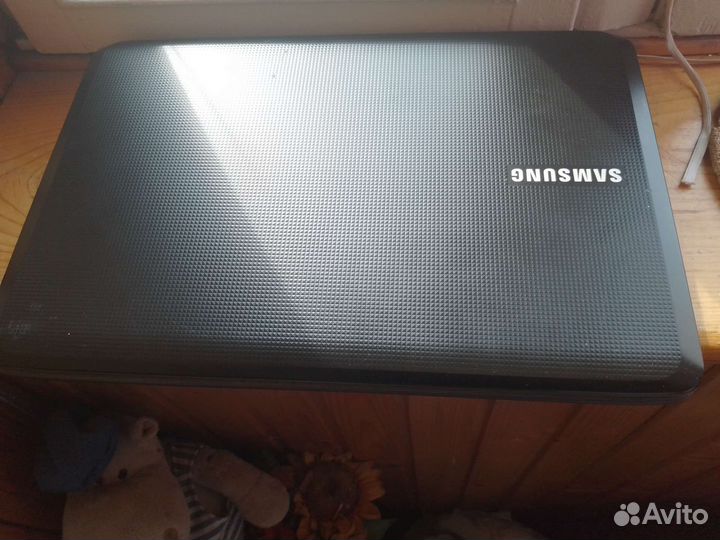 Ноутбук Samsung R530 15.6